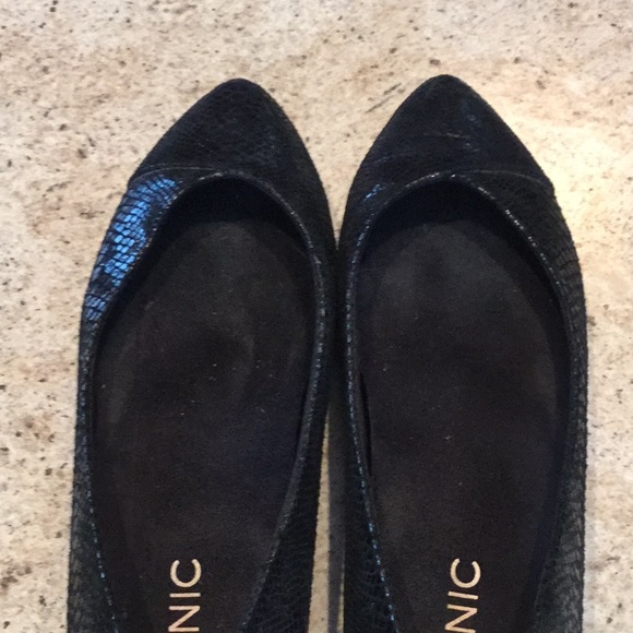 Vionic flats - Picture 3 of 3